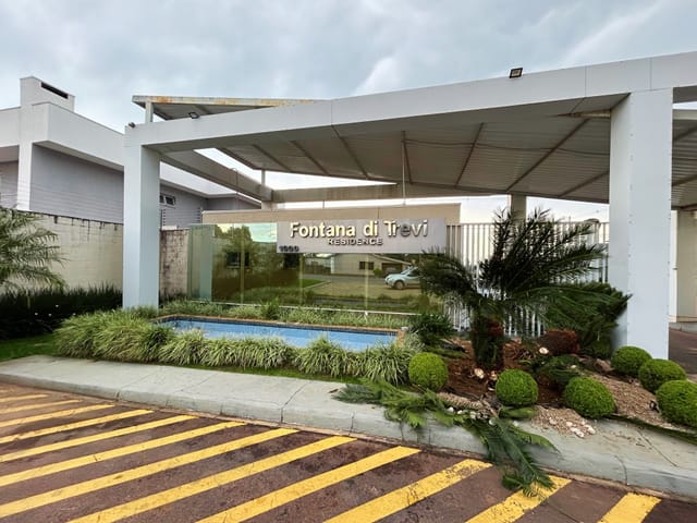 Terrenos à venda no Fontana Di Trevi, Jardim Carvalho.