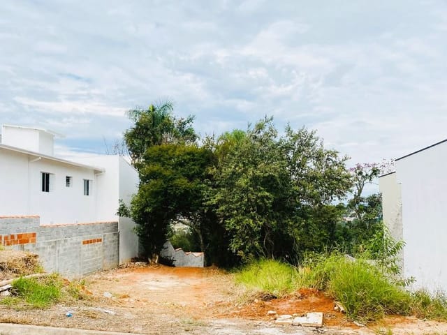 Excelente terreno à venda, Jardim Santo Antonio!