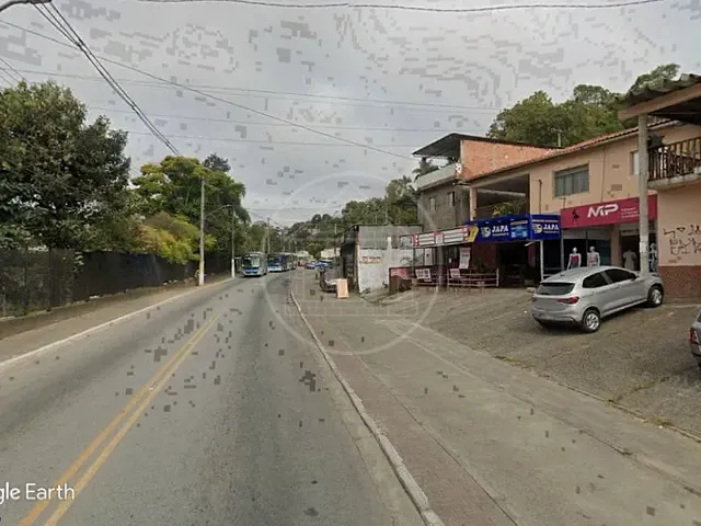 Terreno com 300m², à venda, no bairro Parelheiros em São Paulo