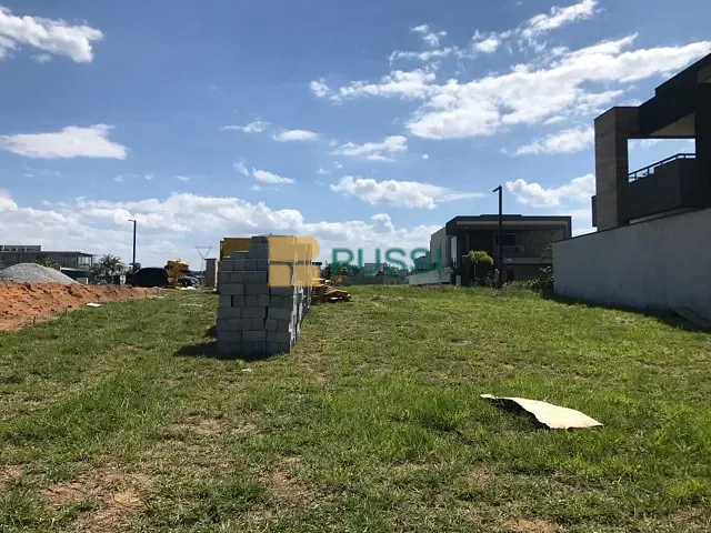 Terreno com 450m², à venda, no bairro Urbanova em São José dos Campos
