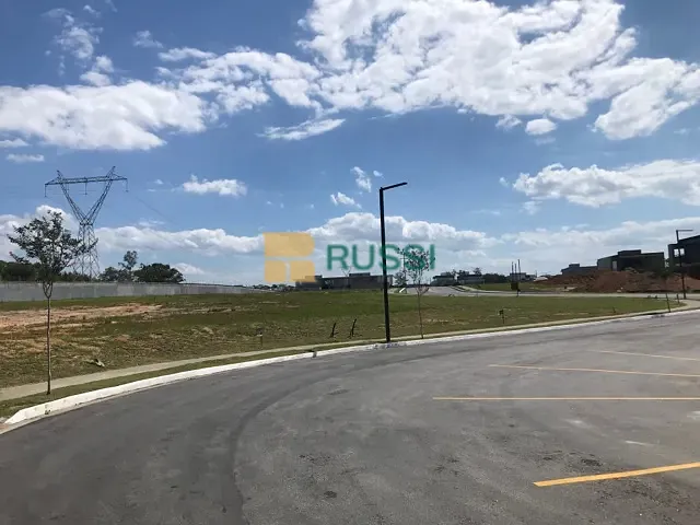 Terreno com 600m², à venda, no bairro Urbanova em São José dos Campos
