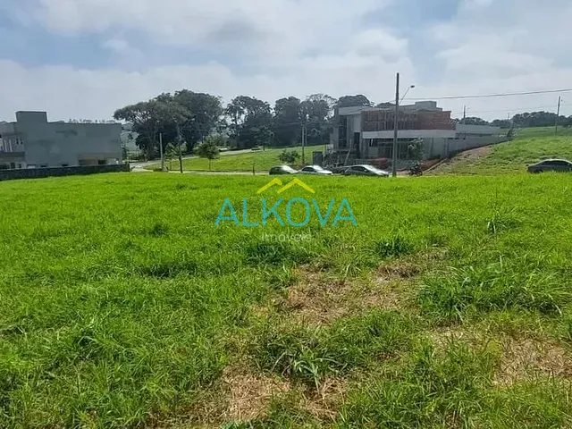 Terreno com 540m², à venda, no bairro Condomínio Ecopark Bourbon em Caçapava