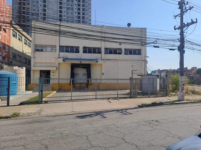 Terreno com 2596m², à venda, no bairro Água Branca em São Paulo