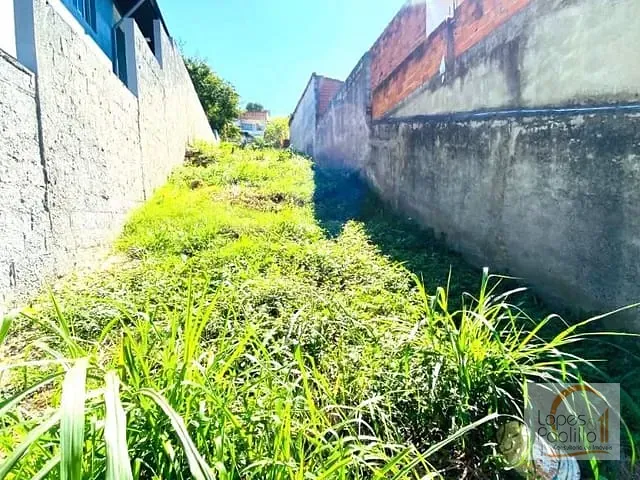 Terreno com 135m², à venda, no bairro Jardim Imperial em Atibaia