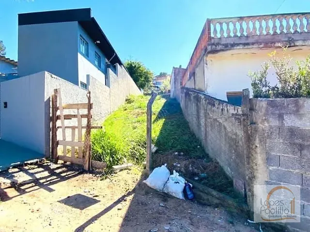 Terreno com 135m², à venda, no bairro Jardim Imperial em Atibaia