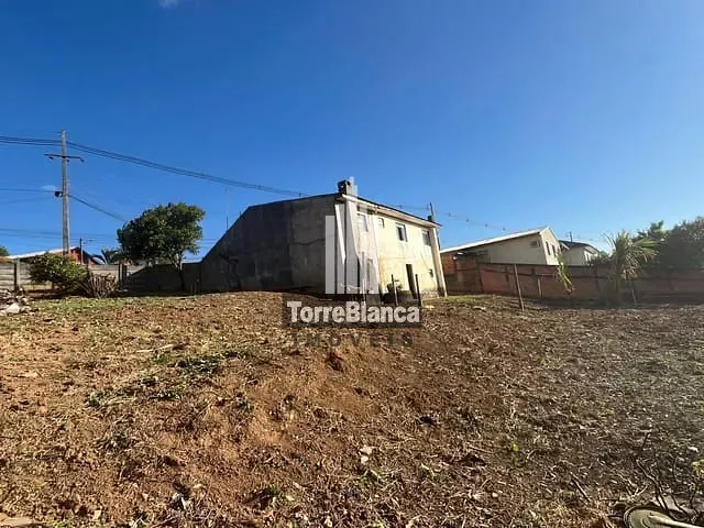 Terreno com 873m², à venda, no bairro Chapada em Ponta Grossa