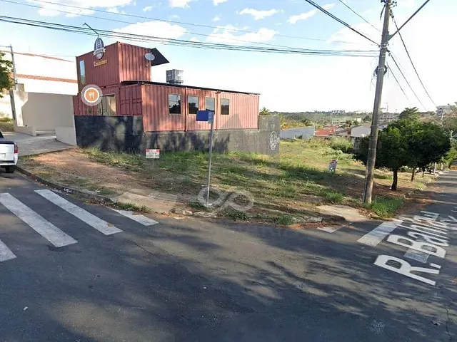 Terreno com 315m², à venda, no bairro Centro em Jaguariúna
