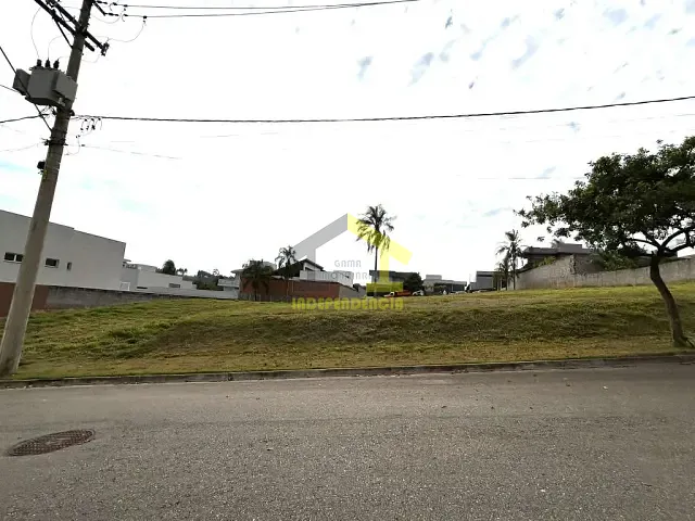 Terreno com 588m², à venda, no bairro Zona Rural em Itatiba