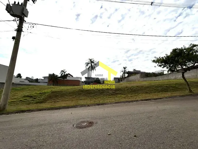 Terreno com 588m², à venda, no bairro Zona Rural em Itatiba