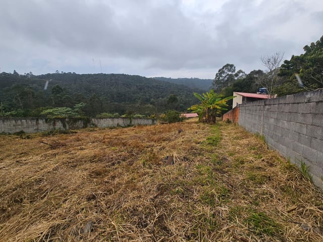 Terreno com 2770m², à venda, no bairro Cachoeira em Cotia