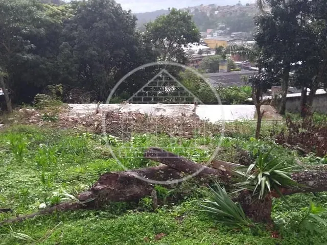 Terreno com 536m², à venda, no bairro Jardim Novo Parelheiros em São Paulo