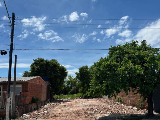 Terreno com 660m², à venda, no bairro Porto em Pelotas