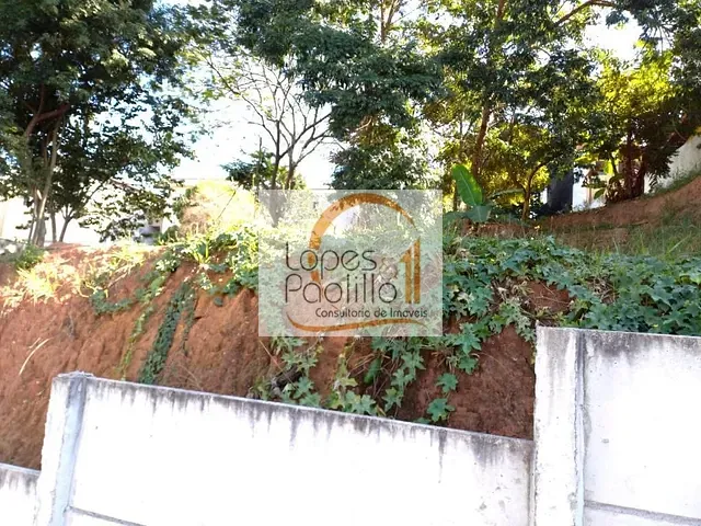 Terreno com 686m², à venda, no bairro Jardim Imperial em Atibaia