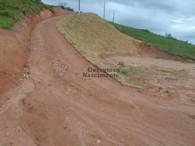 Terreno com 2217m², à venda, no bairro Cidade Nova Jacareí em Jacareí