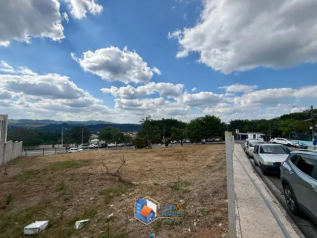 Terreno com 1280m², à venda, no bairro Centro em Atibaia