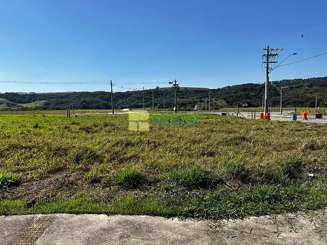 Terreno com 750m², à venda, no bairro Jardim Portugal em São José dos Campos