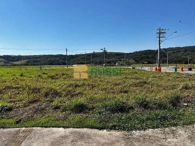 Terreno com 750m², à venda, no bairro Jardim Portugal em São José dos Campos