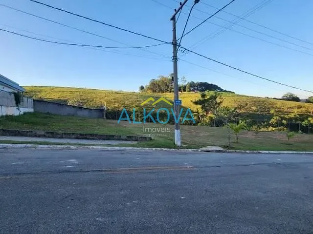 Terreno com 383m², à venda, no bairro Condomínio Residencial Mantiqueira em São José dos Campos