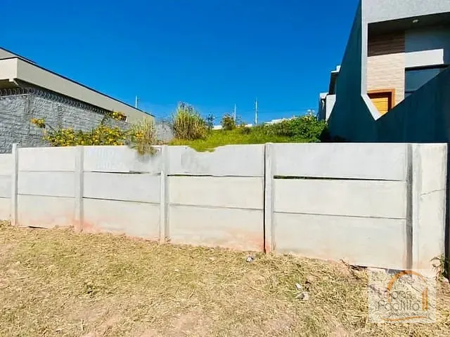 Terreno com 187m², à venda, no bairro Caetetuba em Atibaia