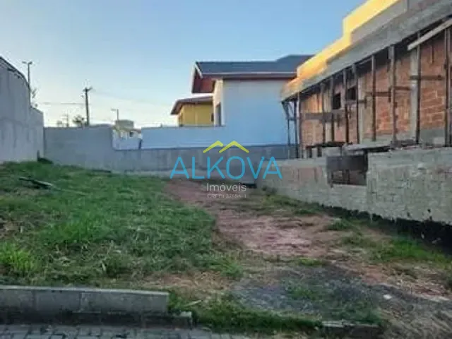 Terreno com 252m², à venda, no bairro Condomínio Residencial Mantiqueira em São José dos Campos