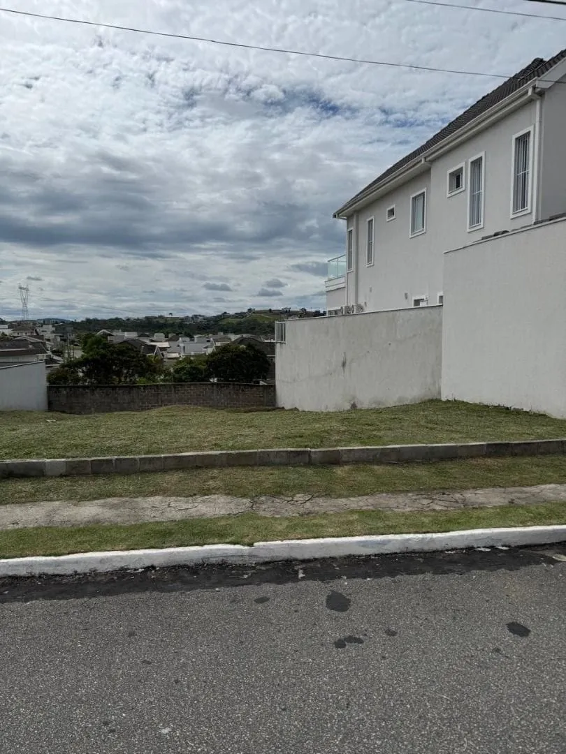 Terreno, 334 m² - Foto 1
