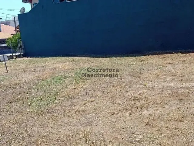 Terreno com 250m², à venda, no bairro Residencial Santa Paula em Jacareí