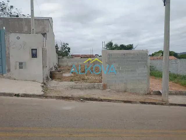 Terreno com 158m², à venda, no bairro Santa Herminia em São José dos Campos