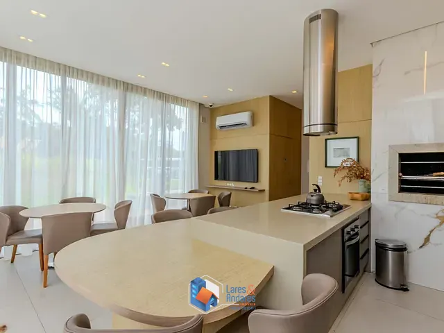 Terreno com 319m² 1 quarto e 1 banheiro, à venda, no bairro Rio do Meio em Itajaí