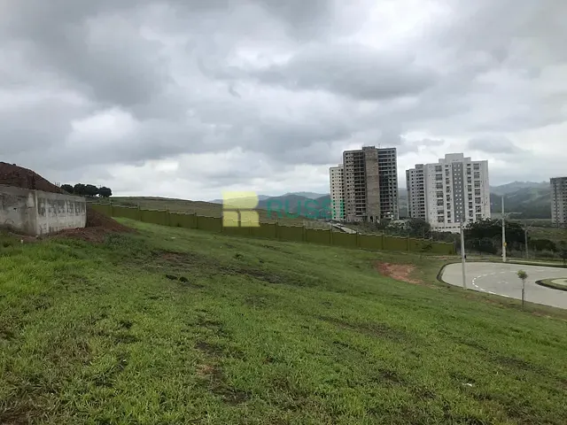 Terreno com 330m², à venda, no bairro Urbanova em São José dos Campos