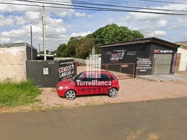 Terreno com 735m², à venda, no bairro Uvaranas em Ponta Grossa