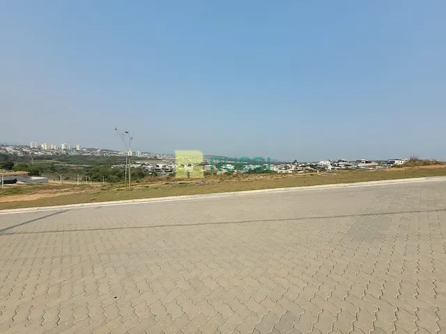 Terreno com 330m², à venda, no bairro Urbanova em São José dos Campos