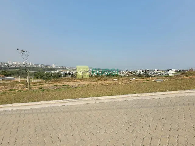 Terreno com 330m², à venda, no bairro Urbanova em São José dos Campos