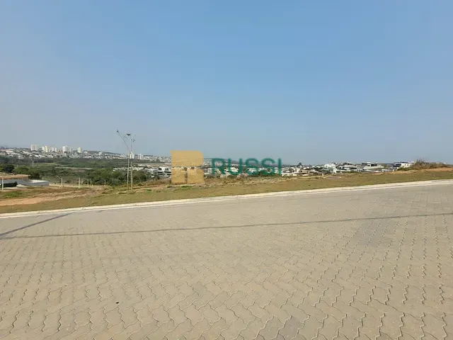 Terreno com 330m², à venda, no bairro Urbanova em São José dos Campos