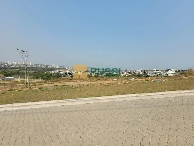Terreno com 330m², à venda, no bairro Urbanova em São José dos Campos