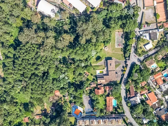 Terreno com 35000m² 1 quarto e 1 banheiro, à venda, no bairro Chácara Pavoeiro em Cotia