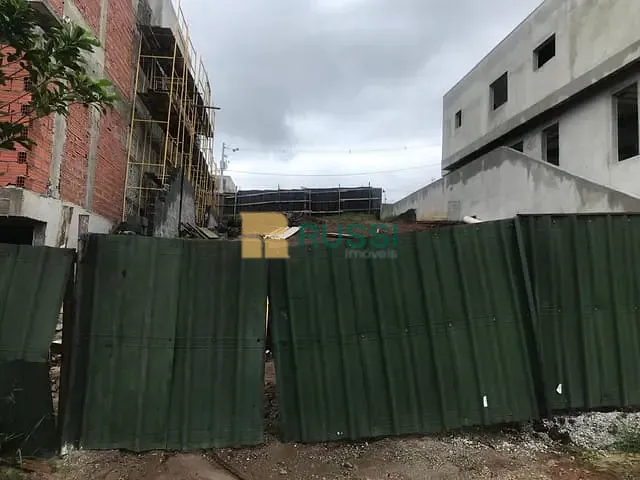 Terreno com 330m², à venda, no bairro Urbanova em São José dos Campos