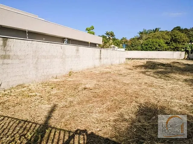 Terreno com 370m², à venda, no bairro Jardim Paulista em Atibaia
