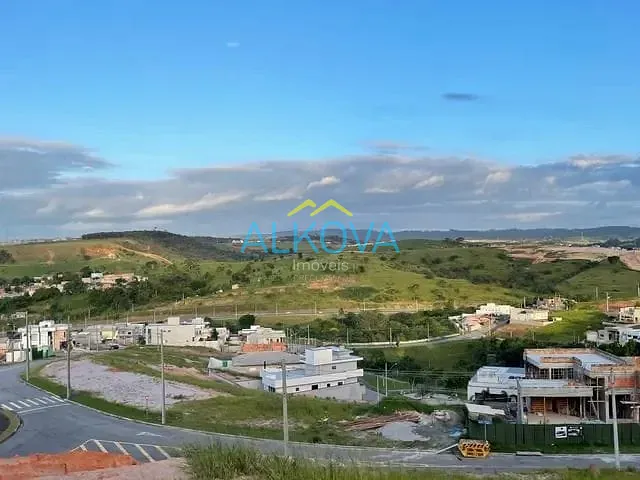 Terreno com 378m², à venda, no bairro Recanto dos Eucaliptos em São José dos Campos