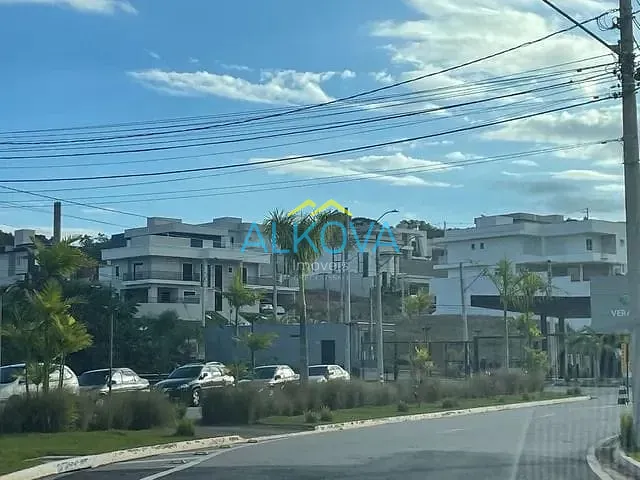 Terreno com 378m², à venda, no bairro Recanto dos Eucaliptos em São José dos Campos