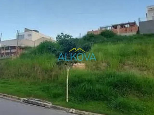 Terreno com 378m², à venda, no bairro Recanto dos Eucaliptos em São José dos Campos