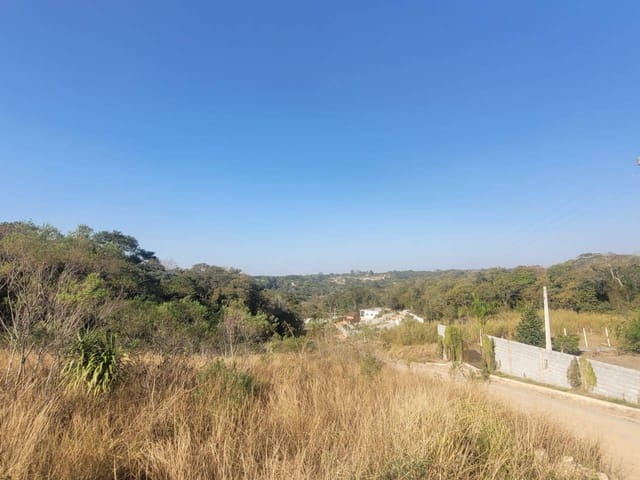 Terreno com 1000m², à venda, no bairro Paruru em Ibiúna