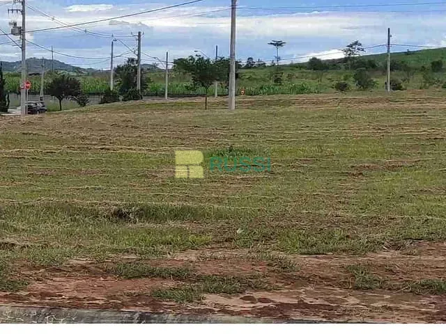 Terreno com 548m², à venda, no bairro Piedade em Caçapava