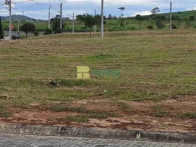 Terreno com 548m², à venda, no bairro Piedade em Caçapava