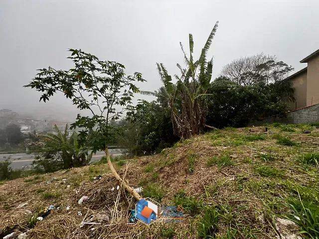 Terreno com 250m² 1 quarto e 1 banheiro, à venda, no bairro Santa Luzia em Ribeirão Pires