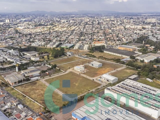Terreno à venda, no bairro Novo Mundo em Curitiba