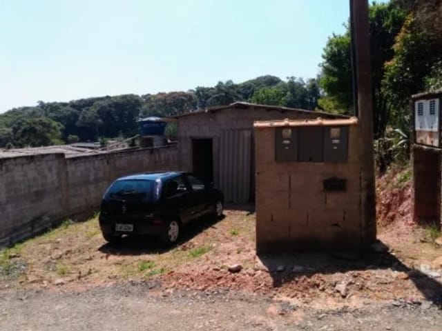 Terreno com 300m², à venda, no bairro Santana em Cotia