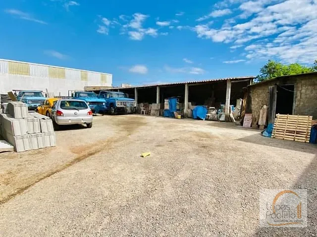Terreno com 900m², à venda, no bairro Jardim das Cerejeiras em Atibaia