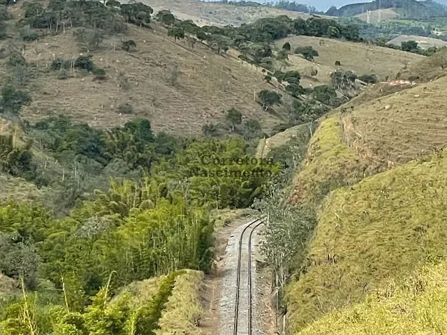 Terreno com 1700m², à venda, no bairro Itaoca em Guararema
