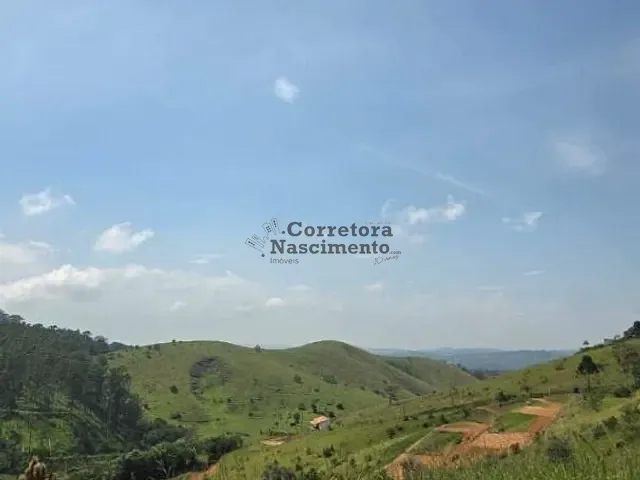 Terreno com 1700m², à venda, no bairro Itaoca em Guararema