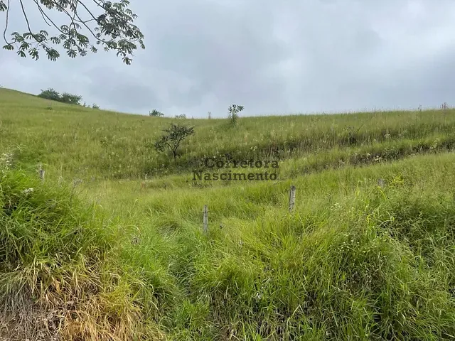 Terreno com 1700m², à venda, no bairro Itaoca em Guararema